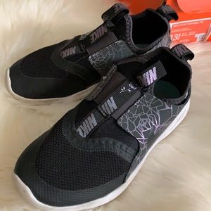 Nike Future Flex Rebel girls